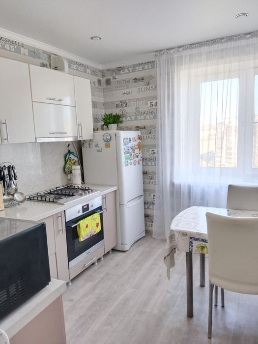 3 ком. 5 мкр, дом  14,  9 этаж