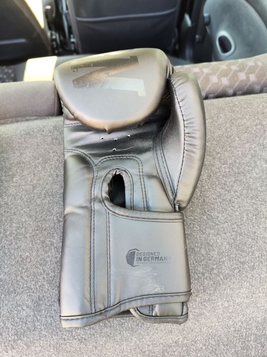 Боксови ръкавици Madgon