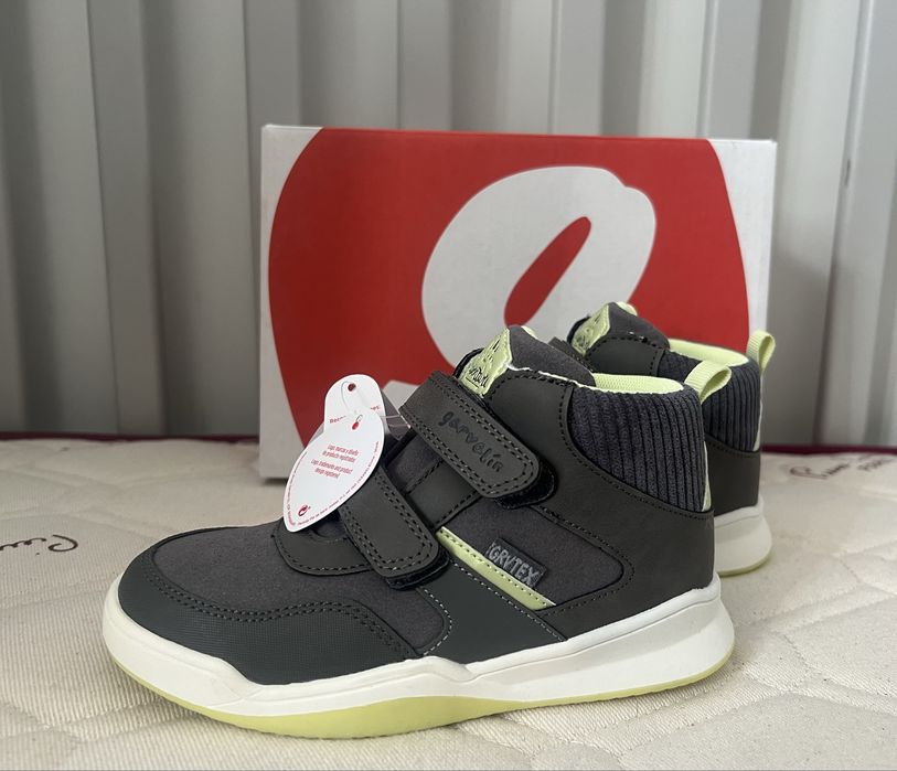 Нови детски зимни обувки ботуши Garvalin