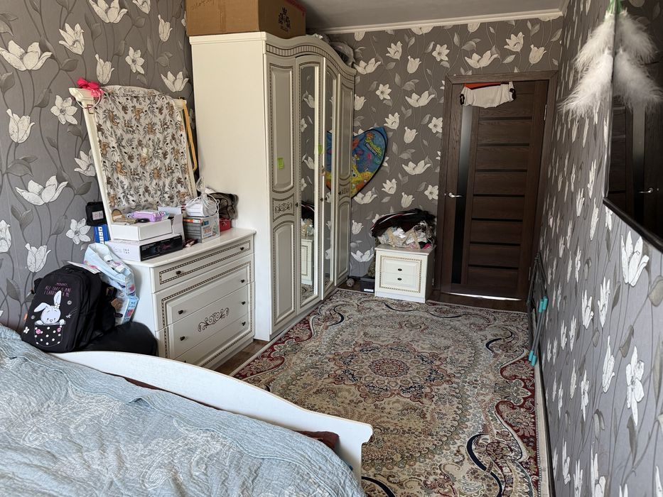 Продам 2 комнатную квартиру.