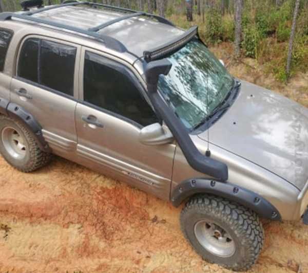 OVERFENDERE Suzuki GRAND Vitara 5 usi - 8 cm + kit garnituri/suruburi