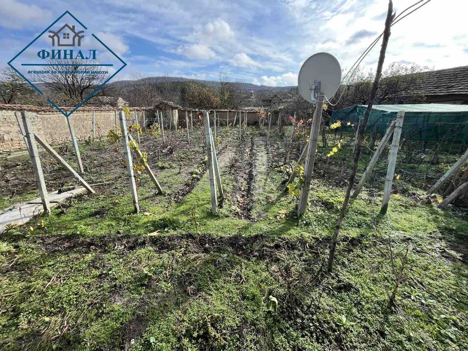 Продава се Къща в с. Овчарово, Област Шумен - 100 кв.м за 408 €/кв.м - Снимка #12