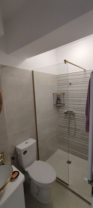 Realizam Paravane dus geam 8mm securizat