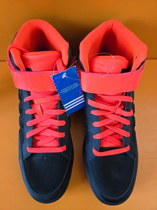 Adidas чисто нови с етикет мъжки баскетболни обувки 45 1/3