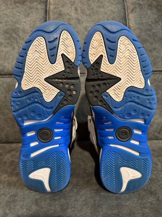 Jordan Jumpman Two Trey.