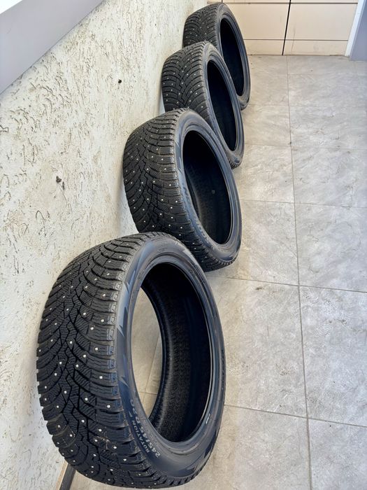 Комплект зимней шипованной резины Pirelli