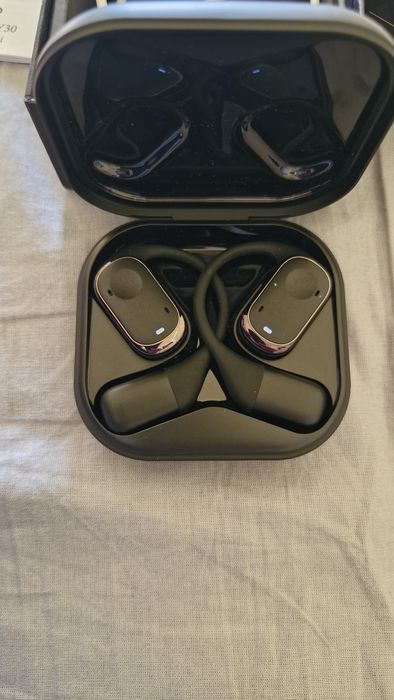 Casti wireless y3 noi in cutie
