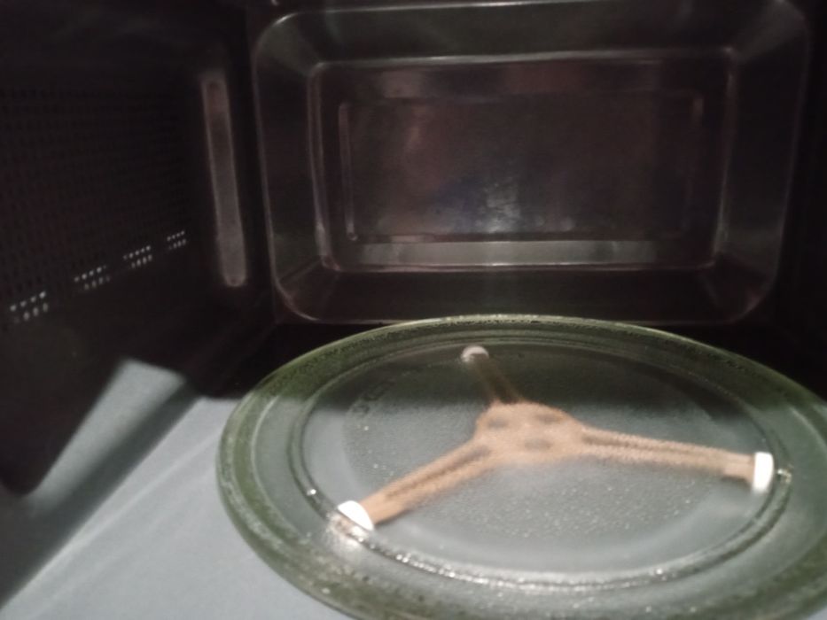 Микроволновая печь ava