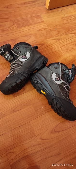 Продам ботинки Coleman