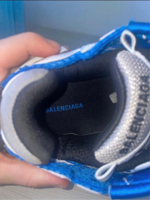 Adidasi Balenciaga runner