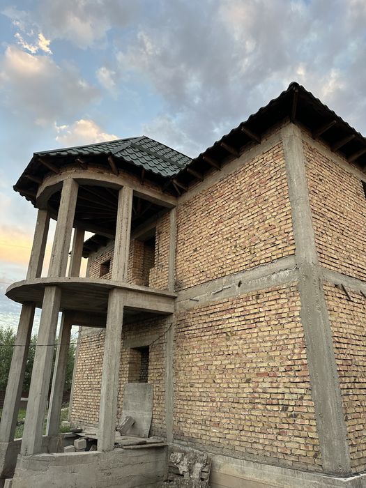 Дом. Недостроенный