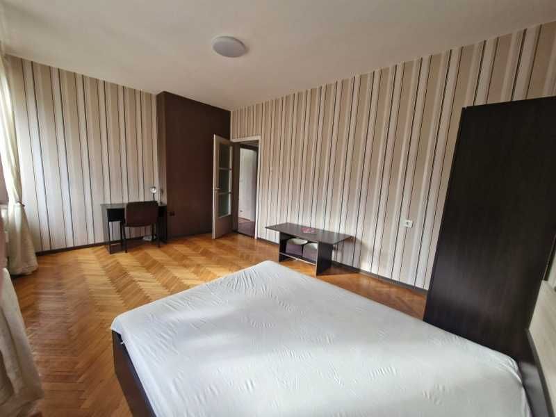 Дава се под наем Тристаен апартамент в София, Лагера - 92 кв.м за 747.66 € - Снимка #3