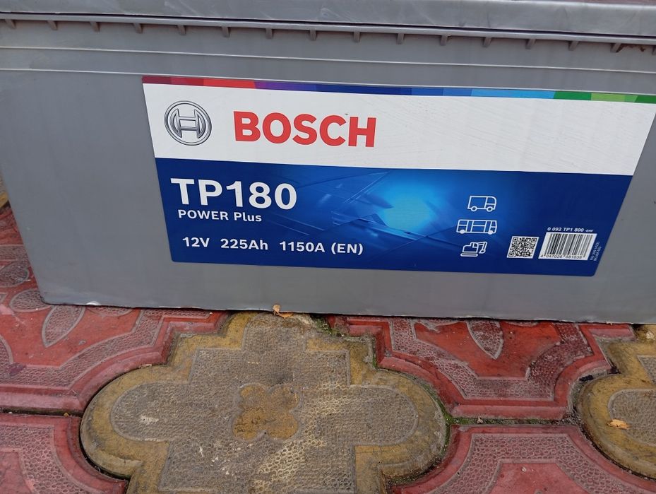 Baterie Bosch 225 amperi import Germania stare perfecta