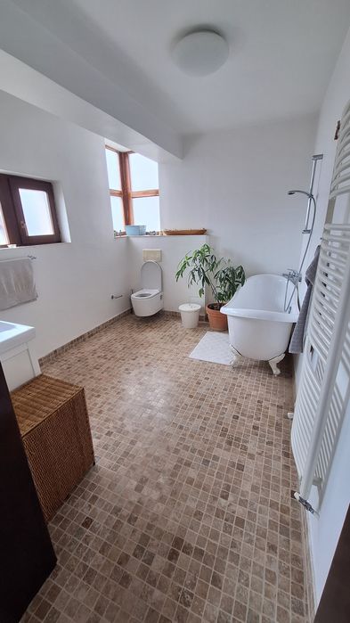 Vilă P+2, Pipera, 7 camere, Drumul Potcoavei (adiacent), super locație