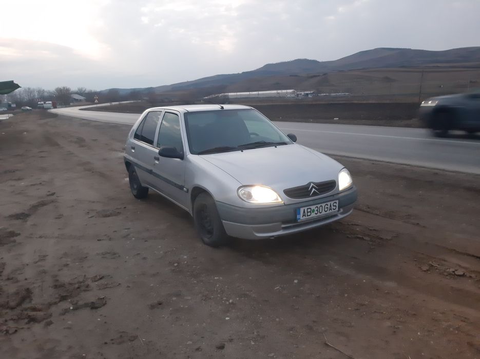 Citroen saxo  1.1 benzina consum 4,5%