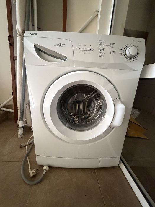 Продавам пералня NEO WM-AE600