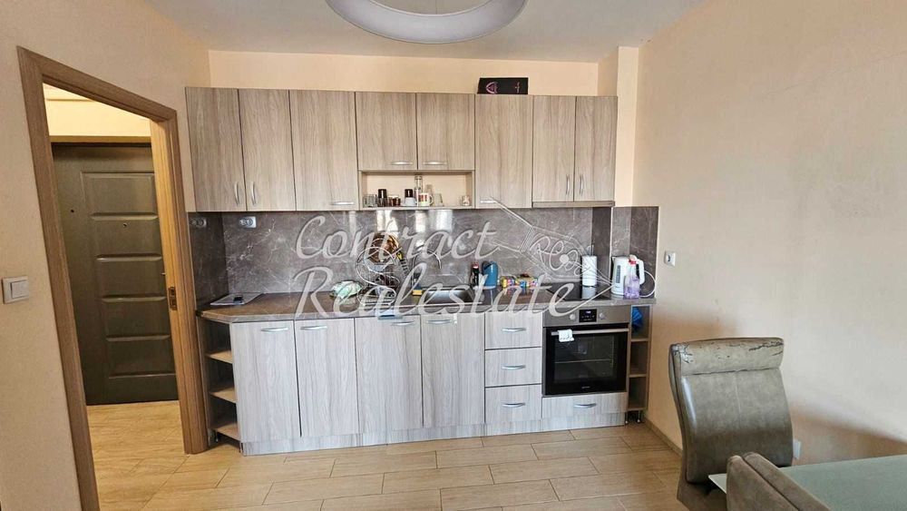 Дава се под наем Двустаен апартамент в Варна, Възраждане 1 - 50 кв.м за 398.82 € - Снимка #2