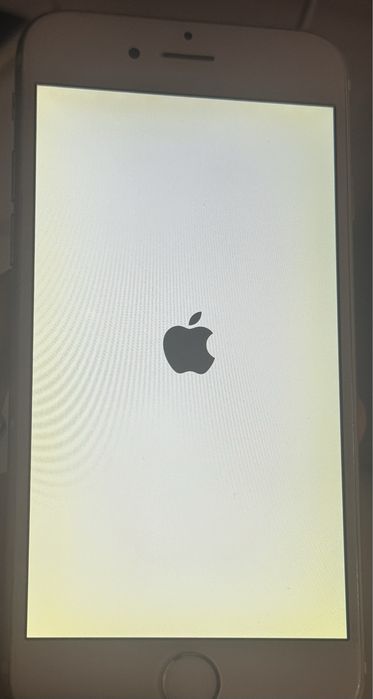 Телефон iPhone 6 65ГБ