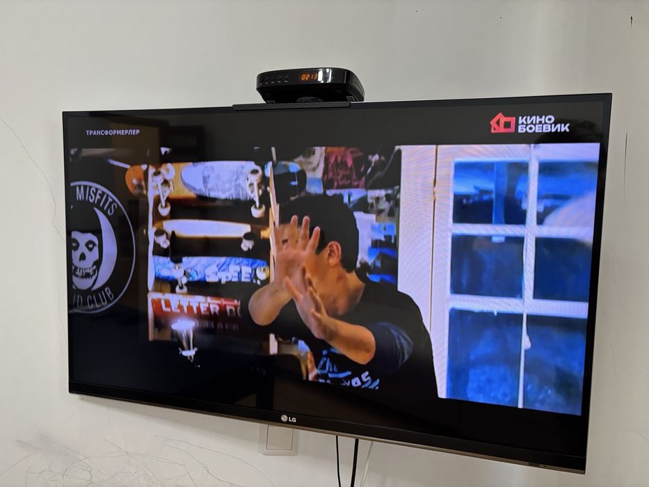 Продам телевизор LG