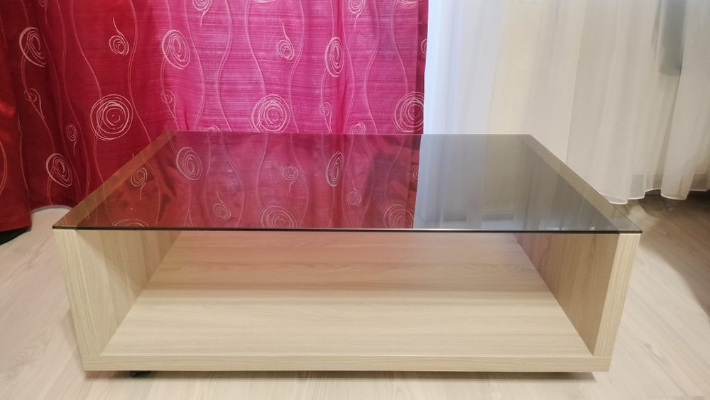 Vand masa masuta de cafea