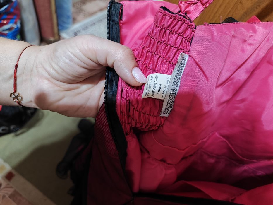 Продается красивое платье на девочку