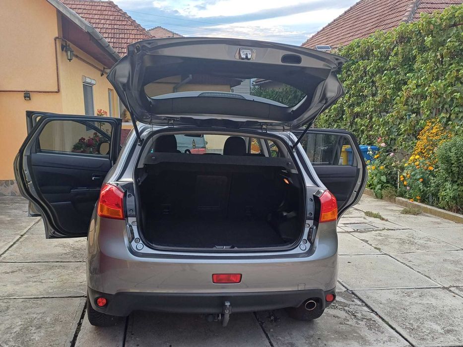 Vând Mitsubishi ASX 1.8 DI-D | 150 CP | 2013