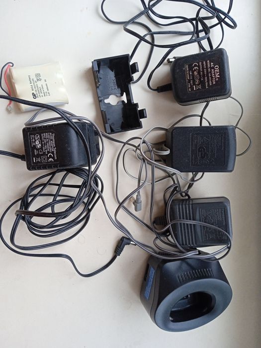 Зарядное устройство для радиотелефонов Panasonic , Thomson