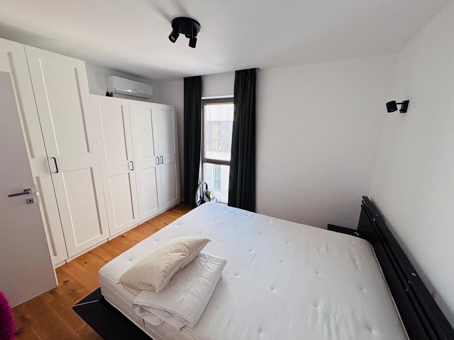 Vand 2 Camere La Citadella Sisesti cu loc parcare inclus -Particular