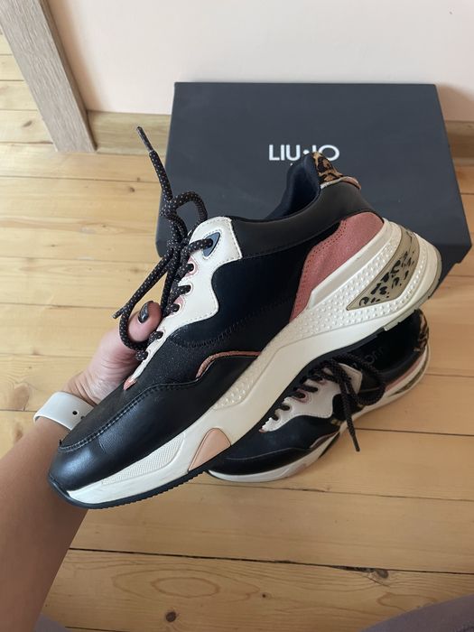 Сникърси Liu jo