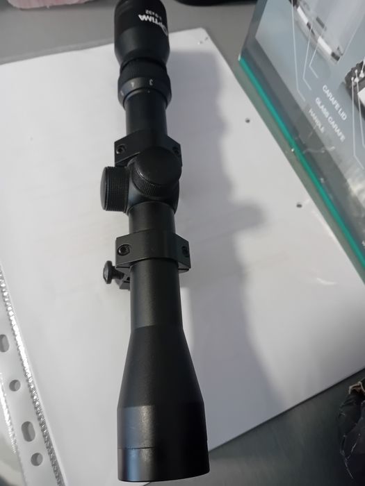 Luneta arma Optima 3-9×32. Pret 200 lei fix.