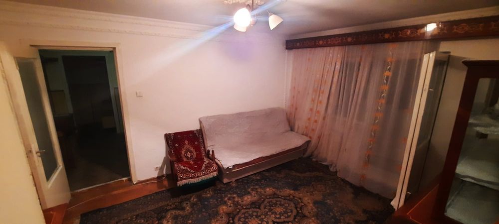 Vând apartament 2 camere Botoșani