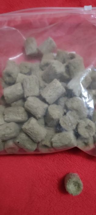 Минеральные пробки для рассады