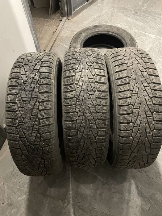 Продам шины размер 215/70/16