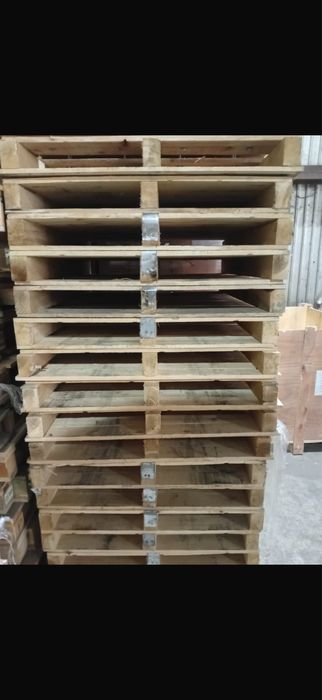 Поддон прочные качественный