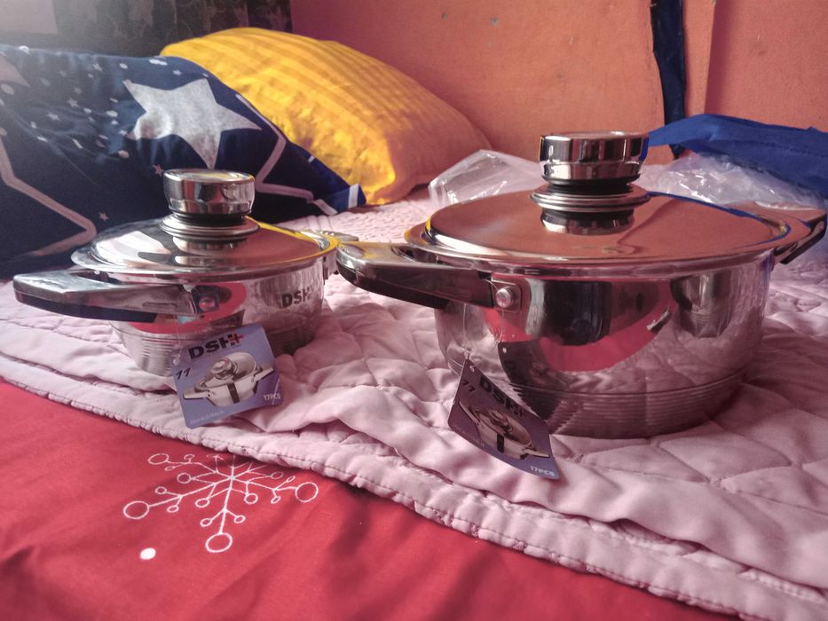 Plita inductie + 2oale si o tigaie noi