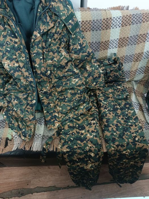 Продам бушлат новый