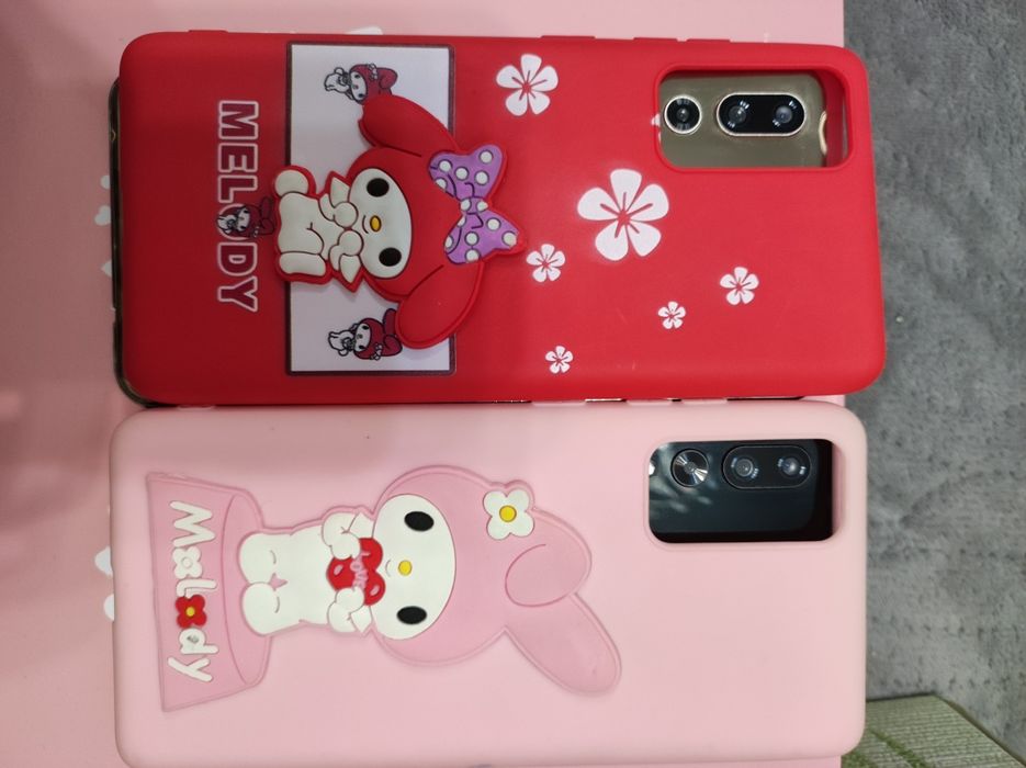 Продам телефоны новые