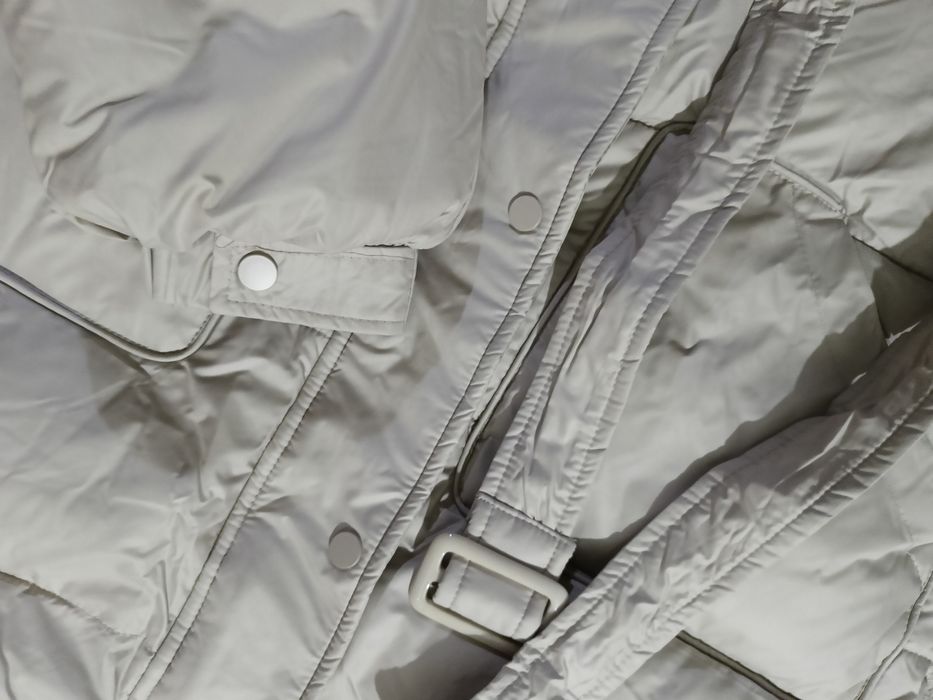 Қыстық куртка. Жап жаңа