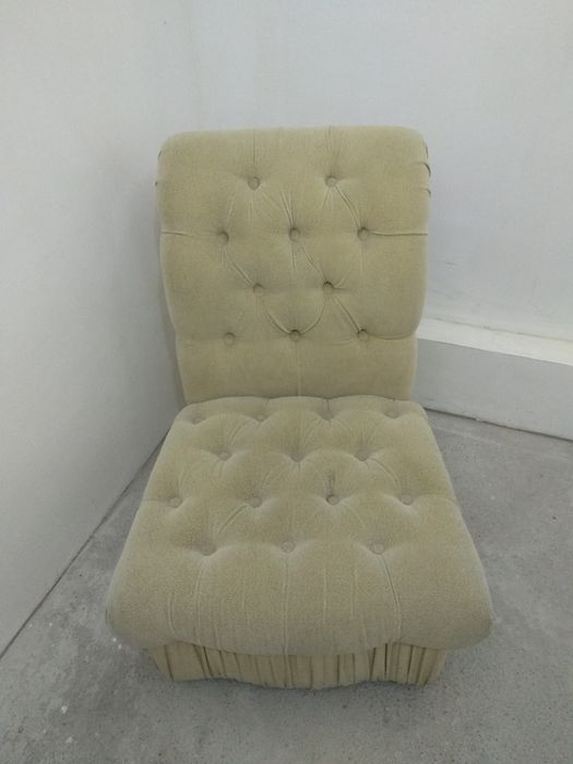 Мягкая мебель  .