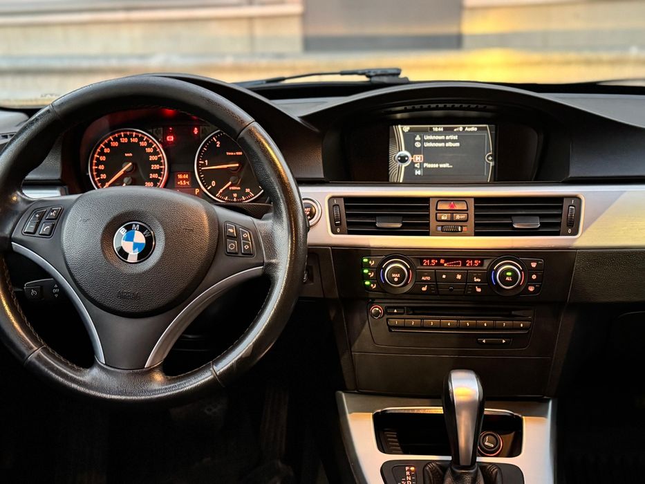 Bmw seria 320d bmw e90 facelift 2011