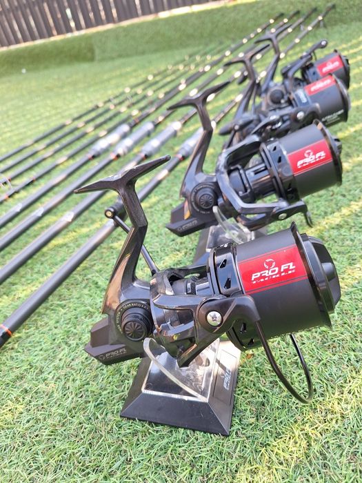 Set 4 Lansete FL FLX20 + 4 mulinete Fl 14000 Ultra Cast Carbon