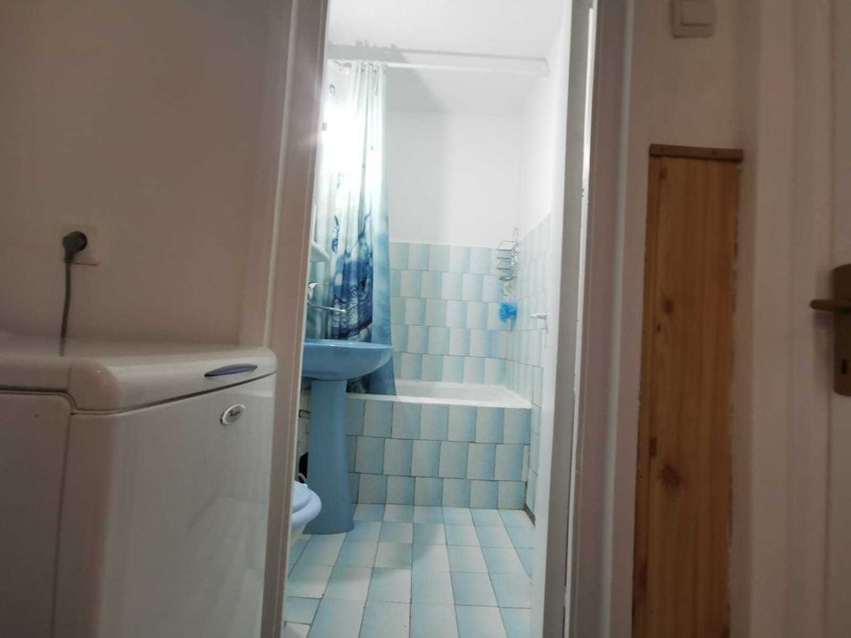 Închiriez apartament 3 camere, După Zid, Mediaș