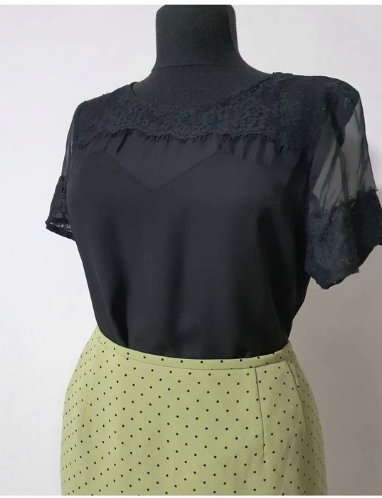 Fusta verde din  vascoza  si matase cu bulinute