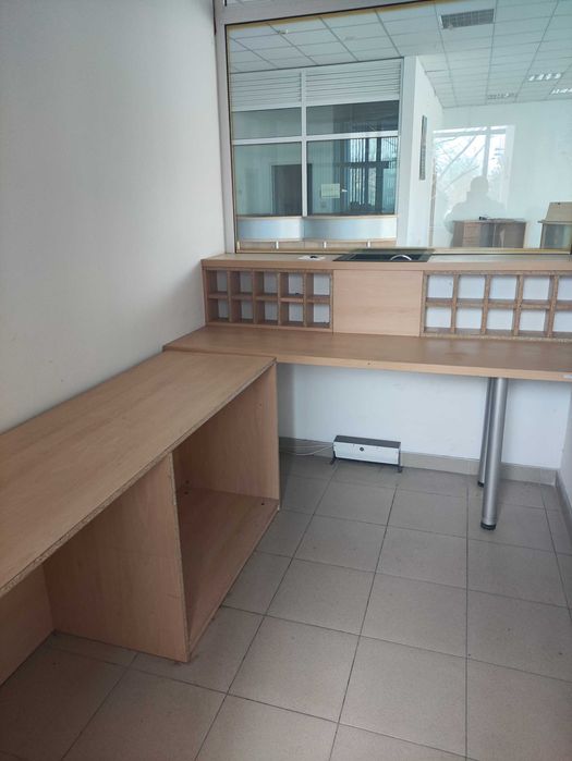 Оборудване за Обменно бюро, банкови каси, парични салони бр.стъкла