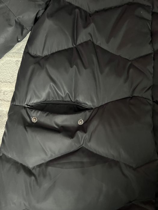 Женская куртка черная