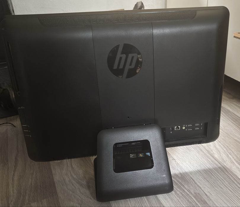 Моноблок HP compaq 8200 elite