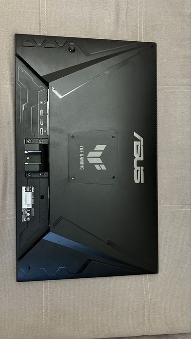 Монитор ASUS tuf