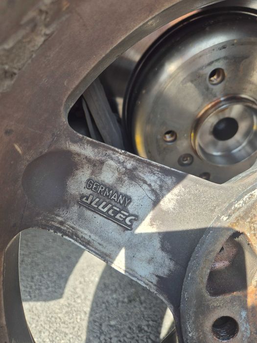 Джанти за БМВ Alutec AV schnitzer 8J x 17 ET 40. С летни гуми 255/50/17 подарък