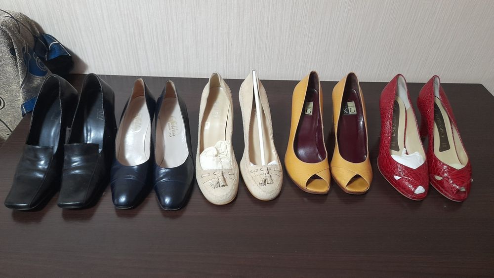 Туфли женские разные