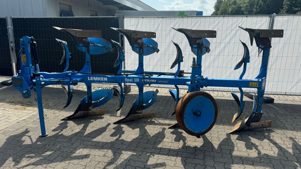 Lemken Opal 110, John Deere, Claas Arion, Case Puma tortadi